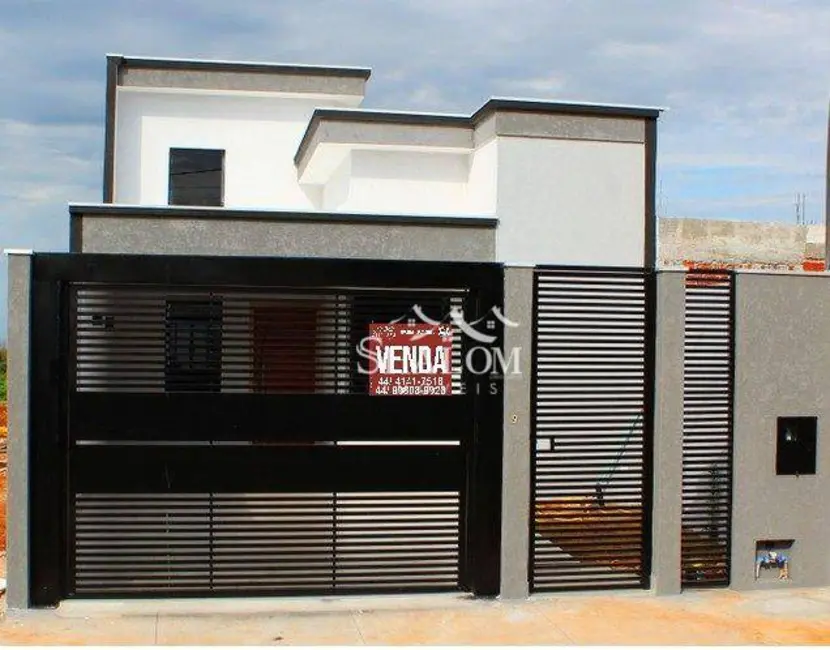 Foto 1 de Casa com 3 quartos à venda, 165m2 em Marialva - PR