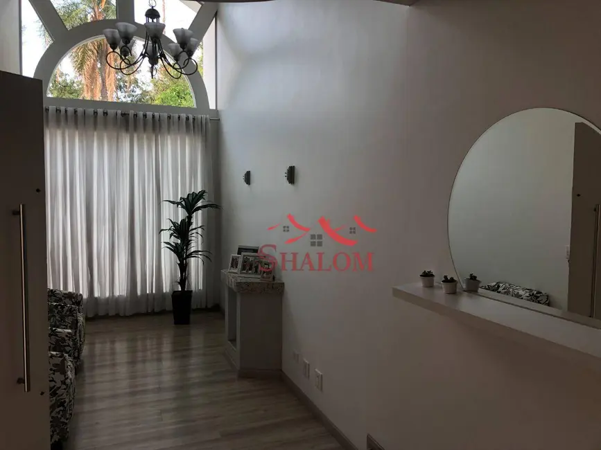 Foto 2 de Sobrado com 4 quartos à venda, 230m2 em Jardim Bela Vista, Maringa - PR