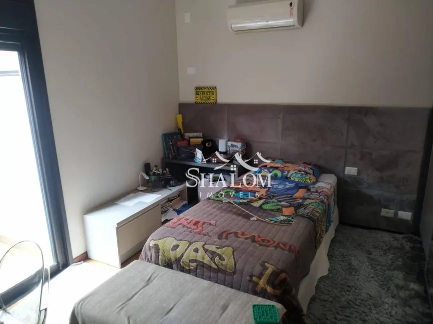 Casa com 4 quartos à venda, 580m2 em Jardim Higienópolis, Maringa - PR - imagem 7 Foto 7 de Casa com 4 quartos à venda, 580m2 em Jardim Higienópolis, Maringa - PR