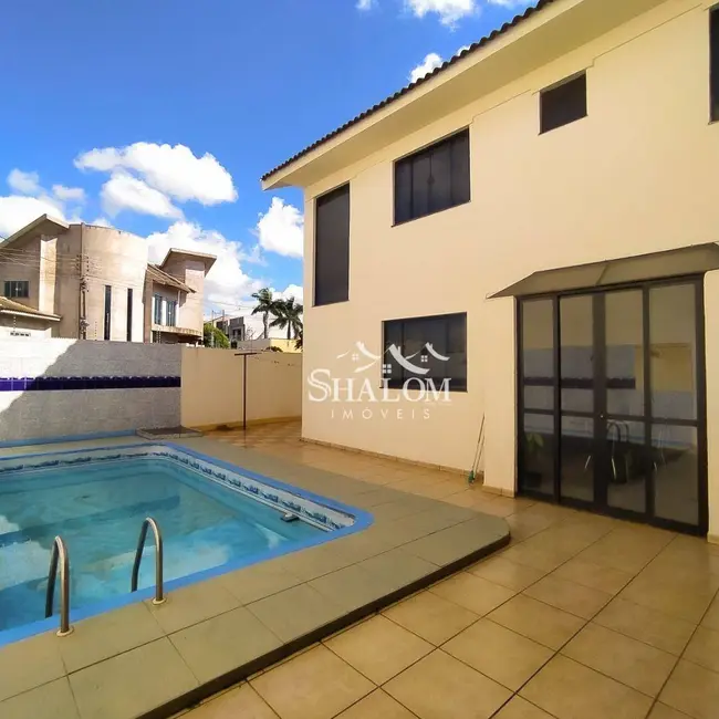 Sobrado com 4 quartos à venda, 387m2 em Jardim Itália, Maringa - PR - imagem 4 Foto 4 de Sobrado com 4 quartos à venda, 387m2 em Jardim Itália, Maringa - PR