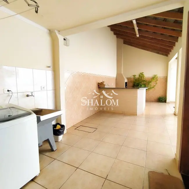 Sobrado com 4 quartos à venda, 387m2 em Jardim Itália, Maringa - PR - imagem 6 Foto 6 de Sobrado com 4 quartos à venda, 387m2 em Jardim Itália, Maringa - PR