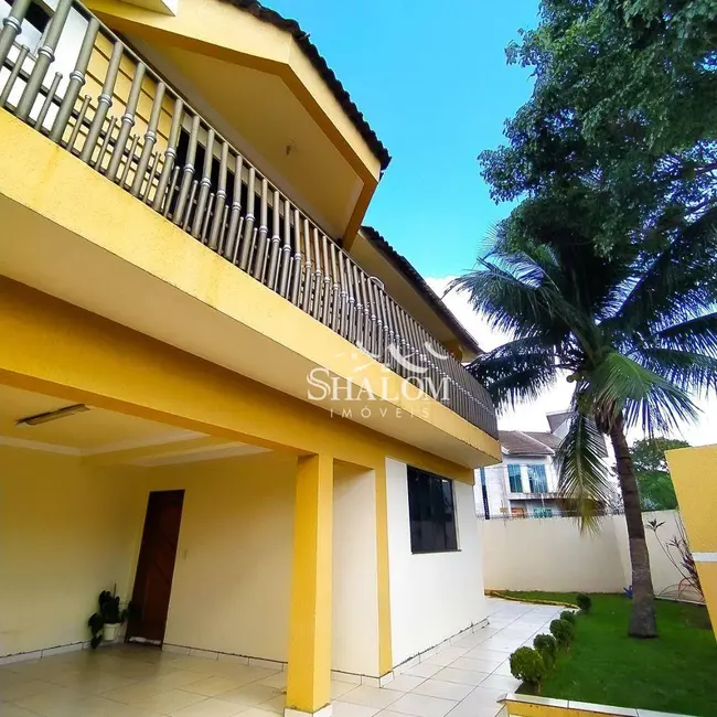 Sobrado com 4 quartos à venda, 387m2 em Jardim Itália, Maringa - PR - imagem 3 Foto 3 de Sobrado com 4 quartos à venda, 387m2 em Jardim Itália, Maringa - PR