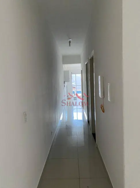 Sobrado com 4 quartos à venda, 150m2 em Jardim Itália, Maringa - PR - imagem 3 Foto 3 de Sobrado com 4 quartos à venda, 150m2 em Jardim Itália, Maringa - PR
