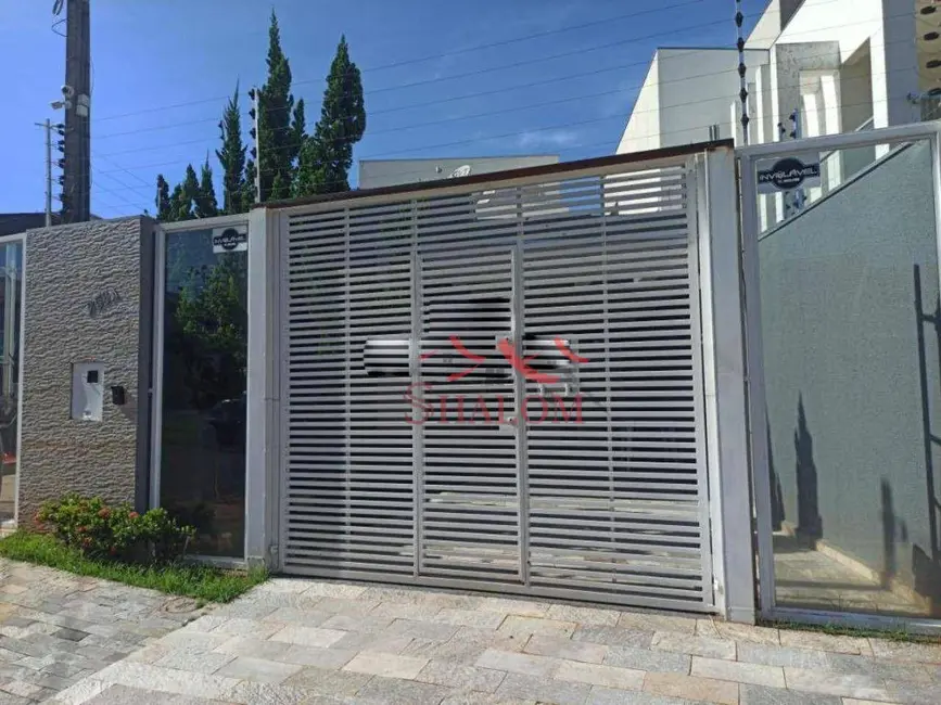 Sobrado com 4 quartos à venda, 150m2 em Jardim Itália, Maringa - PR - imagem 2 Foto 2 de Sobrado com 4 quartos à venda, 150m2 em Jardim Itália, Maringa - PR