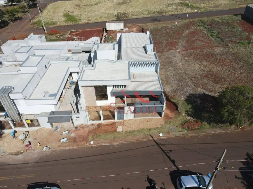 Foto 2 de Casa com 3 quartos à venda, 300m2 em Conjunto Habitacional Inocente Vila Nova Júnior, Maringa - PR