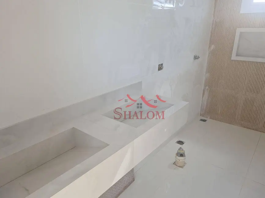 Foto 8 de Casa com 3 quartos à venda, 300m2 em Conjunto Habitacional Inocente Vila Nova Júnior, Maringa - PR