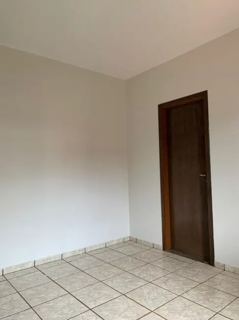 Foto 6 de Casa com 3 quartos à venda, 211m2 em Parque das Laranjeiras, Maringa - PR