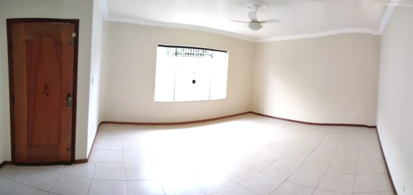 Foto 5 de Casa com 3 quartos à venda, 380m2 em Zona 22, Maringa - PR