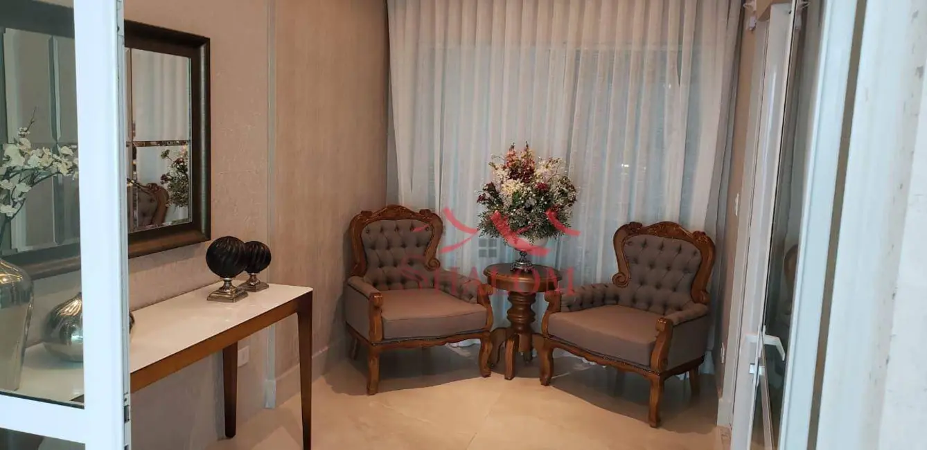 Foto 3 de Apartamento com 4 quartos à venda, 150m2 em Zona 07, Maringa - PR