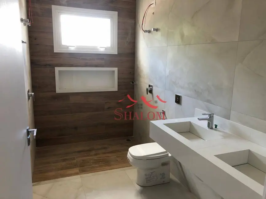 Foto 9 de Casa com 3 quartos à venda, 370m2 em Conjunto Habitacional Inocente Vila Nova Júnior, Maringa - PR