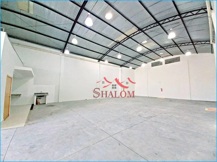 Armazém / Galpão à venda, 380m2 em Parque das Laranjeiras, Maringa - PR - imagem 6 Foto 6 de Armazém / Galpão à venda, 380m2 em Parque das Laranjeiras, Maringa - PR