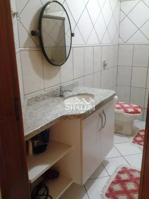 Casa com 4 quartos à venda, 360m2 em Parque Residencial Cidade Nova, Maringa - PR - imagem 8 Foto 8 de Casa com 4 quartos à venda, 360m2 em Parque Residencial Cidade Nova, Maringa - PR