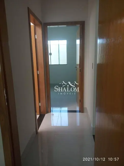 Casa com 3 quartos à venda, 150m2 em Jardim Colina Verde, Maringa - PR - imagem 8 Foto 8 de Casa com 3 quartos à venda, 150m2 em Jardim Colina Verde, Maringa - PR