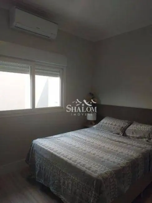 Casa com 3 quartos à venda, 206m2 em Maringa - PR - imagem 9 Foto 9 de Casa com 3 quartos à venda, 206m2 em Maringa - PR