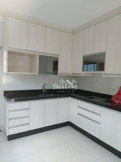 Foto 8 de Casa com 3 quartos à venda, 206m2 em Maringa - PR