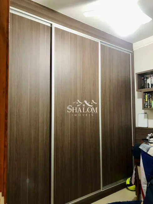 Casa com 2 quartos à venda, 162m2 em Zona 22, Maringa - PR - imagem 9 Foto 9 de Casa com 2 quartos à venda, 162m2 em Zona 22, Maringa - PR