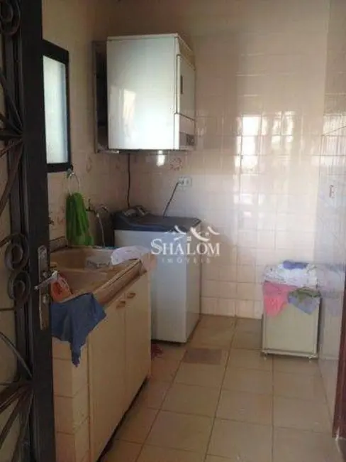 Casa com 3 quartos à venda, 390m2 em Jardim Cerro Azul, Maringa - PR - imagem 6 Foto 6 de Casa com 3 quartos à venda, 390m2 em Jardim Cerro Azul, Maringa - PR