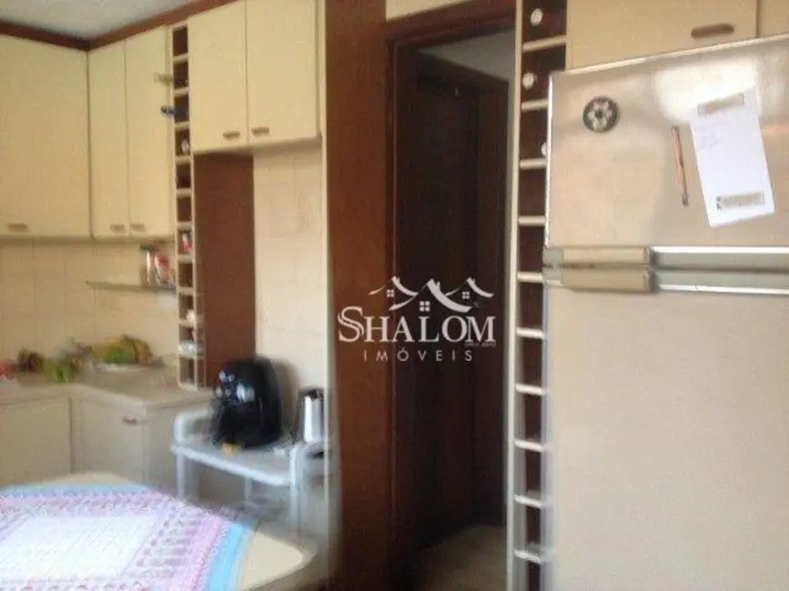 Casa com 3 quartos à venda, 390m2 em Jardim Cerro Azul, Maringa - PR - imagem 5 Foto 5 de Casa com 3 quartos à venda, 390m2 em Jardim Cerro Azul, Maringa - PR