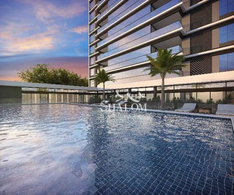 Foto 2 de Apartamento com 3 quartos à venda, 241m2 em Zona 07, Maringa - PR
