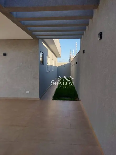 Casa com 3 quartos à venda, 200m2 em Conjunto Habitacional Requião, Maringa - PR - imagem 3 Foto 3 de Casa com 3 quartos à venda, 200m2 em Conjunto Habitacional Requião, Maringa - PR