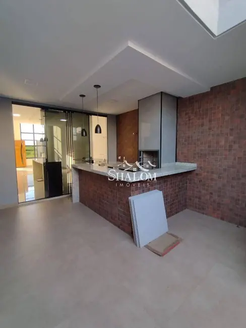 Casa com 3 quartos à venda, 200m2 em Conjunto Habitacional Requião, Maringa - PR - imagem 7 Foto 7 de Casa com 3 quartos à venda, 200m2 em Conjunto Habitacional Requião, Maringa - PR