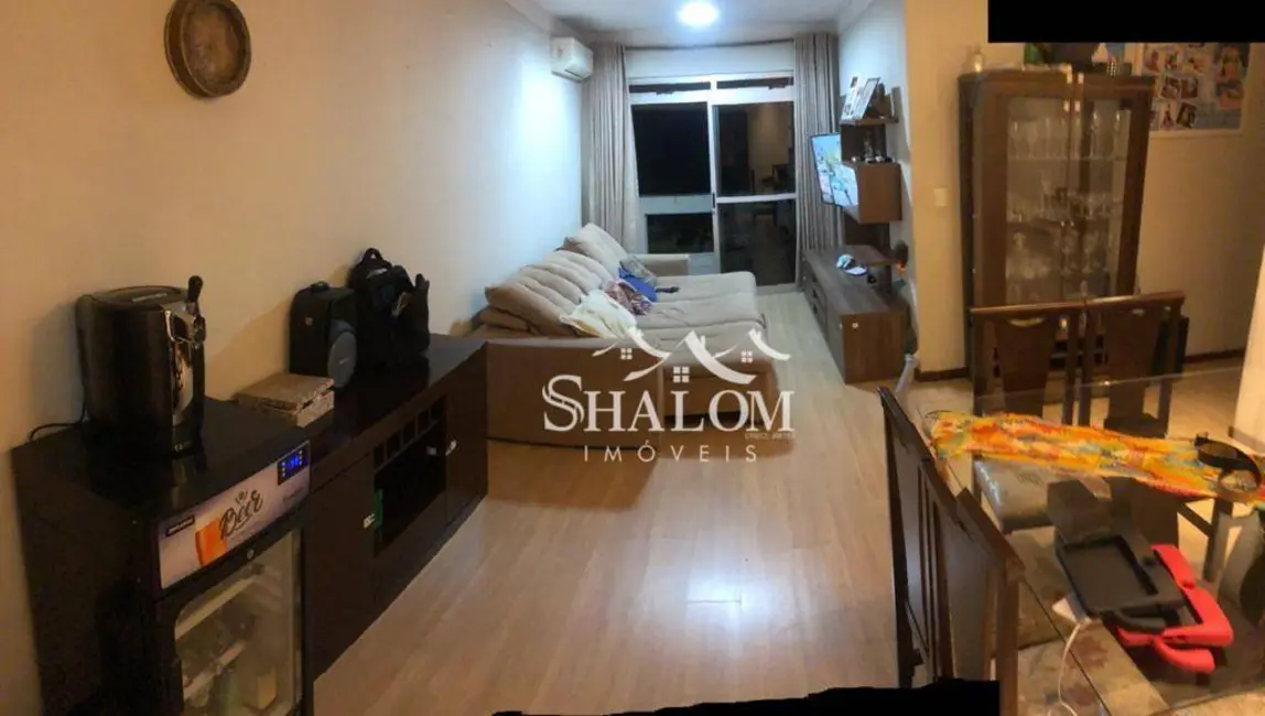 Foto 5 de Apartamento com 4 quartos à venda, 214m2 em Zona 04, Maringa - PR