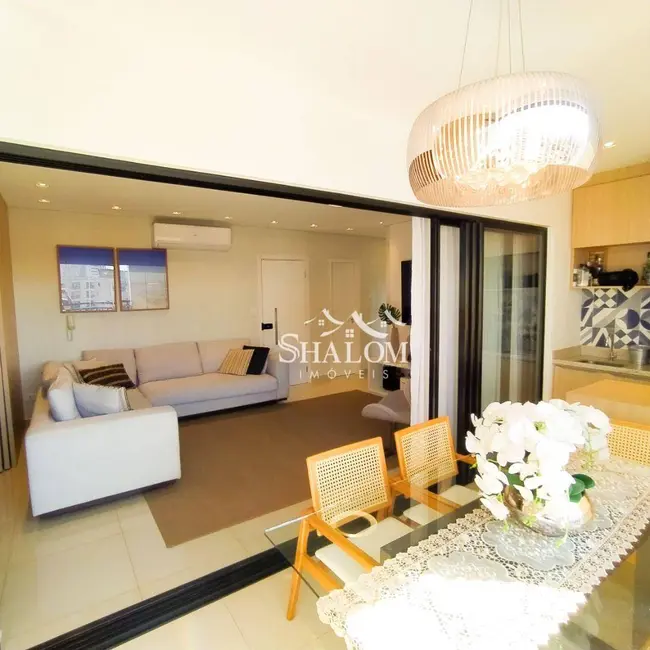 Foto 3 de Apartamento com 3 quartos à venda em Zona 03, Maringa - PR