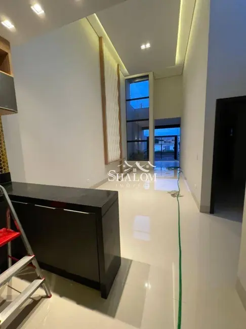 Casa com 3 quartos à venda, 180m2 em Jardim Cidade Monções, Maringa - PR - imagem 8 Foto 8 de Casa com 3 quartos à venda, 180m2 em Jardim Cidade Monções, Maringa - PR