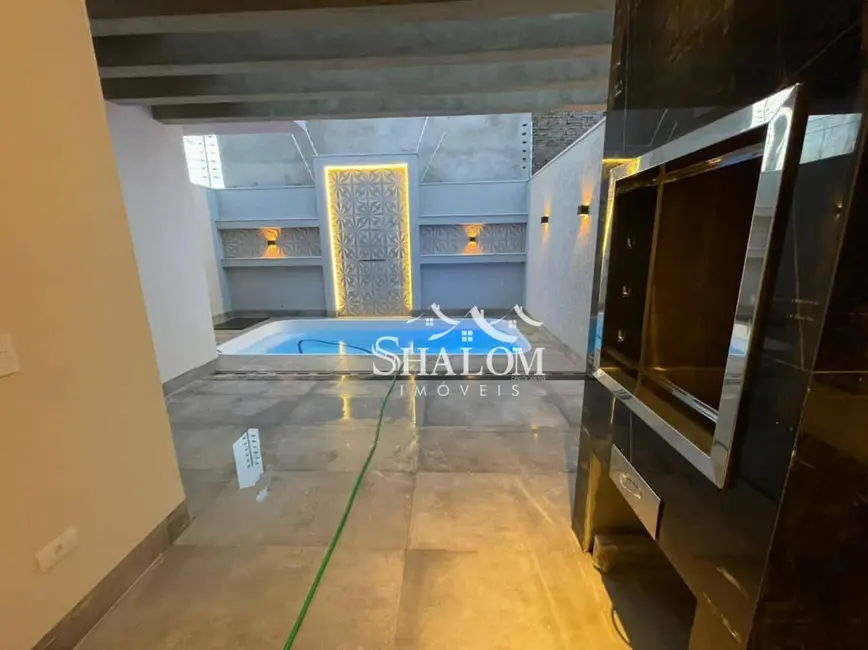 Casa com 3 quartos à venda, 180m2 em Jardim Cidade Monções, Maringa - PR - imagem 1 Foto 1 de Casa com 3 quartos à venda, 180m2 em Jardim Cidade Monções, Maringa - PR