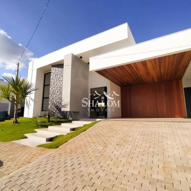 Casa de Condomínio com 3 quartos à venda, 400m2 em Maringa - PR - imagem 4 Foto 4 de Casa de Condomínio com 3 quartos à venda, 400m2 em Maringa - PR