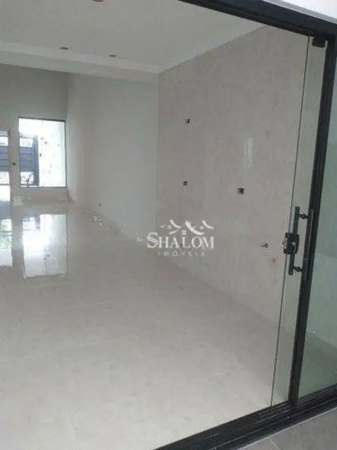 Casa com 3 quartos à venda, 160m2 em Loteamento Sumaré, Maringa - PR - imagem 5 Foto 5 de Casa com 3 quartos à venda, 160m2 em Loteamento Sumaré, Maringa - PR