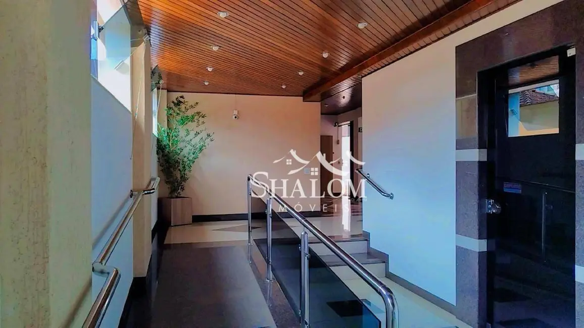 Foto 6 de Apartamento com 3 quartos à venda, 180m2 em Zona 07, Maringa - PR