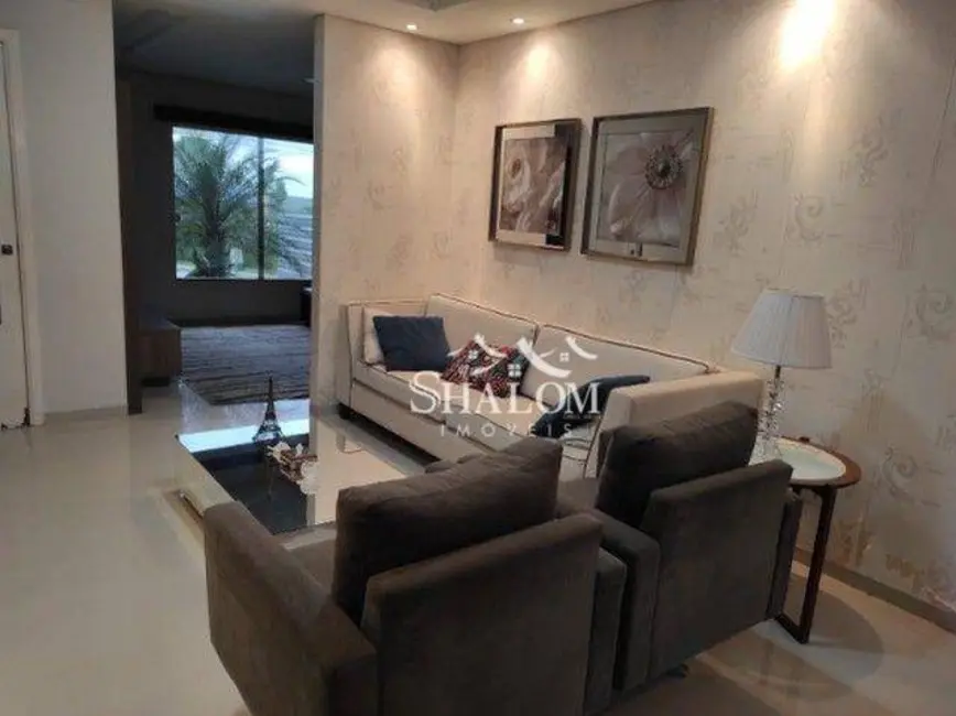 Casa de Condomínio com 3 quartos à venda, 273m2 em Jardim América, Umuarama - PR - imagem 5 Foto 5 de Casa de Condomínio com 3 quartos à venda, 273m2 em Jardim América, Umuarama - PR