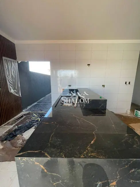 Casa com 3 quartos à venda, 180m2 em Marialva - PR - imagem 7 Foto 7 de Casa com 3 quartos à venda, 180m2 em Marialva - PR