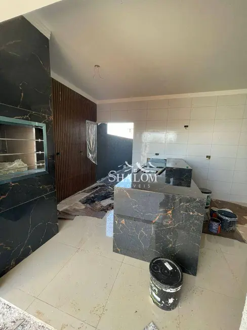 Casa com 3 quartos à venda, 180m2 em Marialva - PR - imagem 5 Foto 5 de Casa com 3 quartos à venda, 180m2 em Marialva - PR