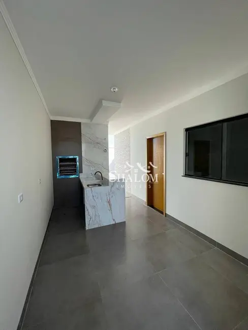 Casa com 3 quartos à venda, 190m2 em Marialva - PR - imagem 4 Foto 4 de Casa com 3 quartos à venda, 190m2 em Marialva - PR