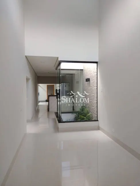 Casa com 3 quartos à venda, 174m2 em Parque Avenida, Maringa - PR - imagem 7 Foto 7 de Casa com 3 quartos à venda, 174m2 em Parque Avenida, Maringa - PR