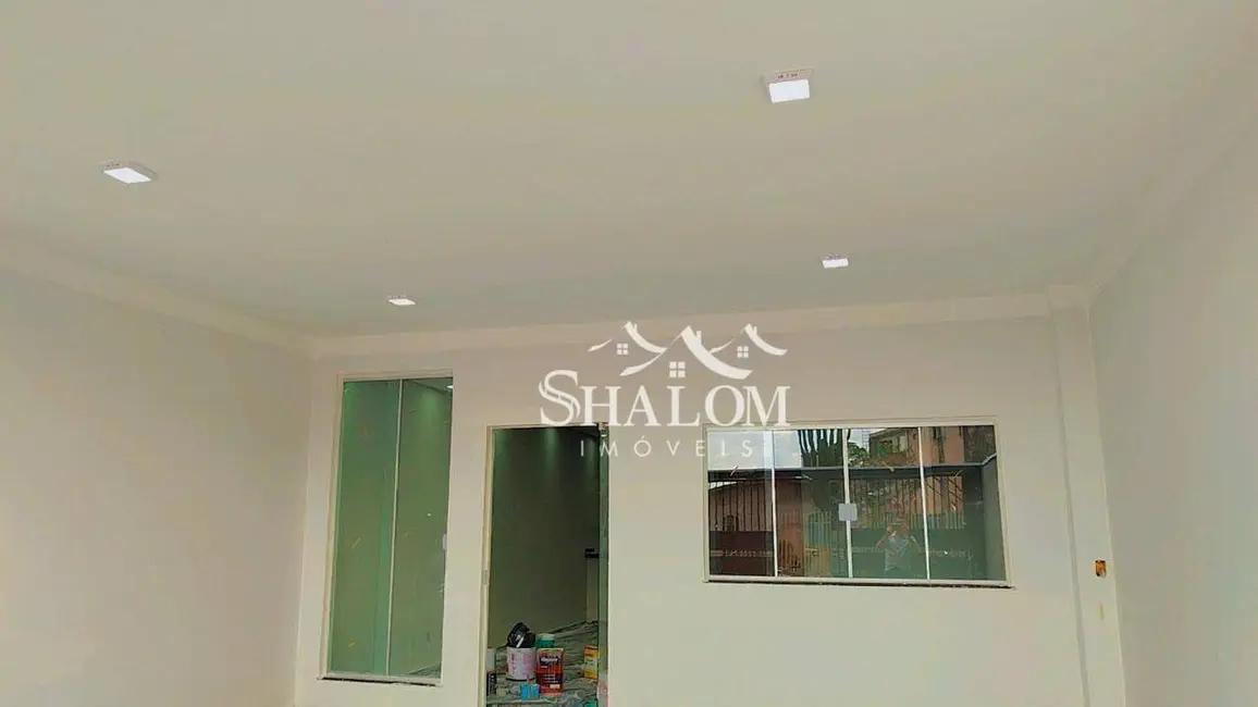 Foto 3 de Casa com 3 quartos à venda, 150m2 em Parque das Grevíleas, Maringa - PR