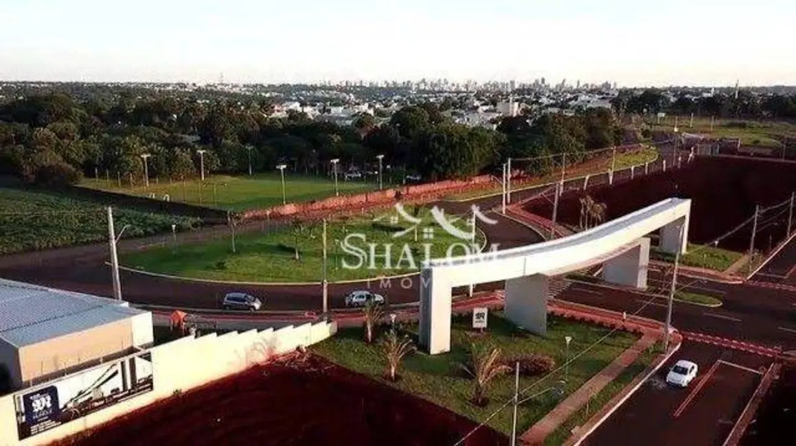 Foto 2 de Casa com 3 quartos à venda, 200m2 em Maringa - PR