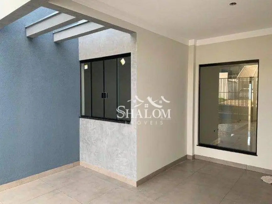 Foto 2 de Casa com 3 quartos à venda, 150m2 em Maringa - PR