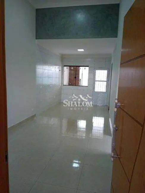 Casa com 3 quartos à venda, 166m2 em Jardim Diamante, Maringa - PR - imagem 3 Foto 3 de Casa com 3 quartos à venda, 166m2 em Jardim Diamante, Maringa - PR