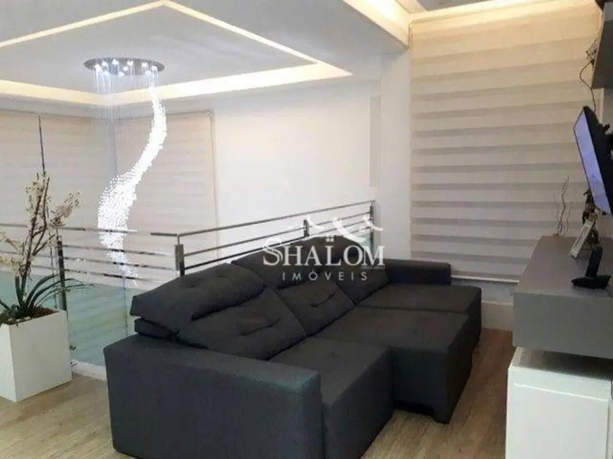 Sobrado com 3 quartos à venda, 200m2 em Jardim Monte Rei, Maringa - PR - imagem 8 Foto 8 de Sobrado com 3 quartos à venda, 200m2 em Jardim Monte Rei, Maringa - PR