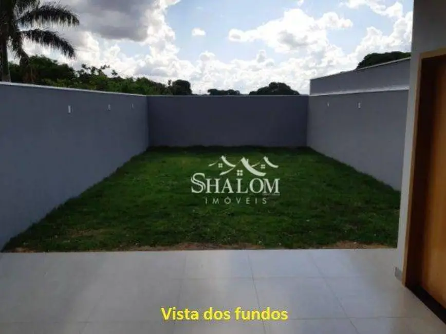 Casa com 3 quartos à venda, 243m2 em Vila Morangueira, Maringa - PR - imagem 4 Foto 4 de Casa com 3 quartos à venda, 243m2 em Vila Morangueira, Maringa - PR