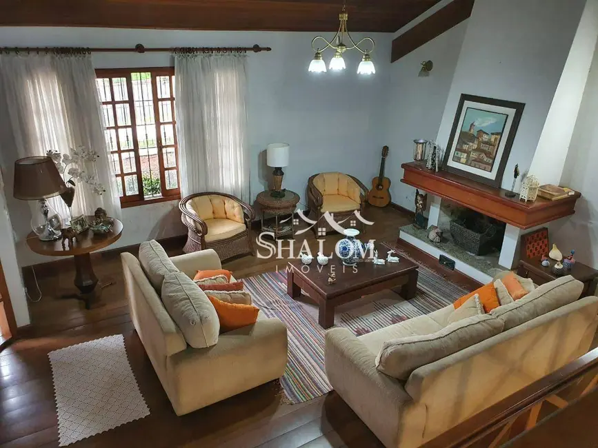 Foto 2 de Casa com 4 quartos à venda, 523m2 em Zona 05, Maringa - PR