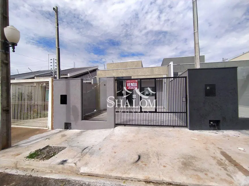 Foto 2 de Casa com 2 quartos à venda, 150m2 em Marialva - PR