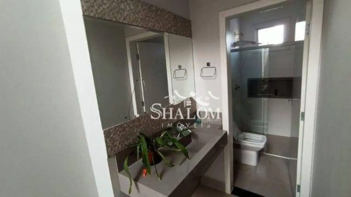 Casa com 3 quartos à venda, 406m2 em Jardim Higienópolis, Maringa - PR - imagem 7 Foto 7 de Casa com 3 quartos à venda, 406m2 em Jardim Higienópolis, Maringa - PR