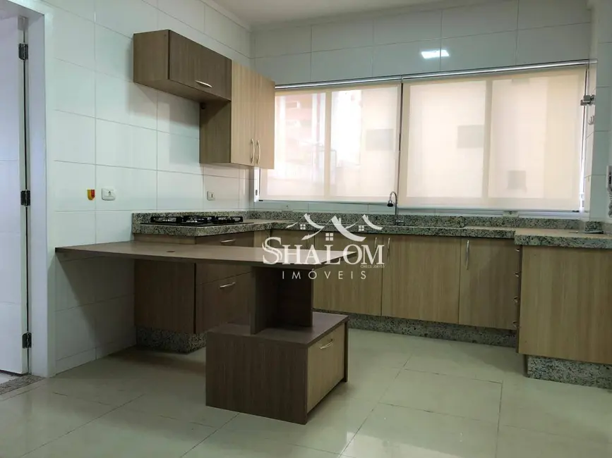 Foto 8 de Apartamento com 3 quartos à venda, 205m2 em Zona 01, Maringa - PR