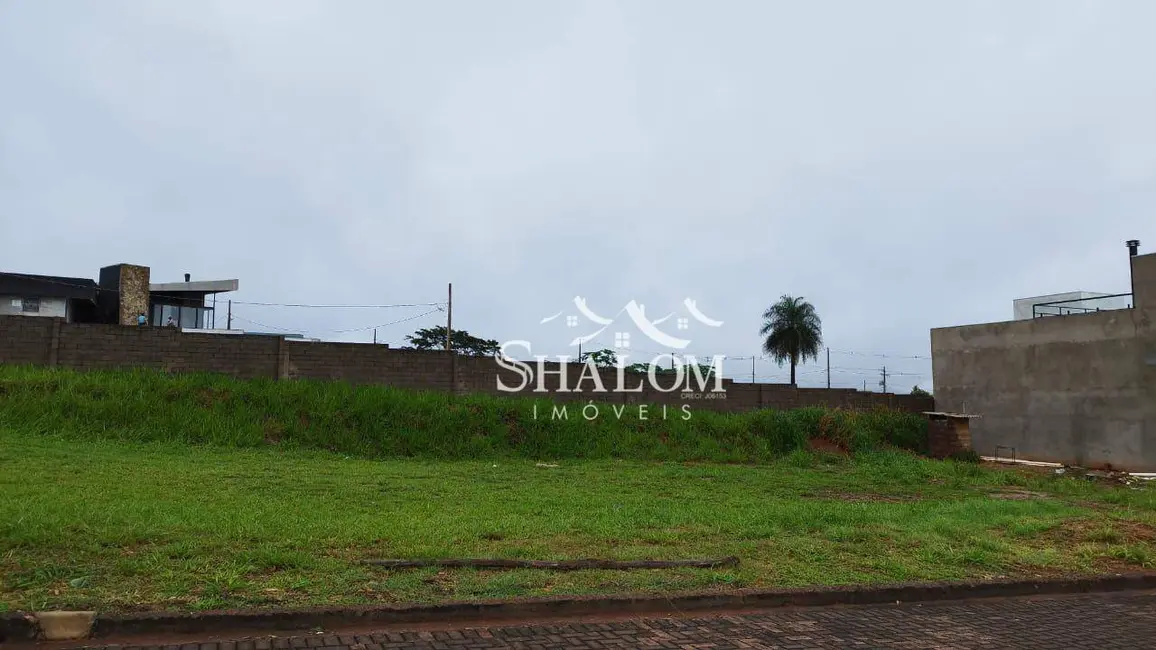 Terreno / Lote à venda, 392m2 em Centro, Porto Rico - PR - imagem 3 Foto 3 de Terreno / Lote à venda, 392m2 em Centro, Porto Rico - PR