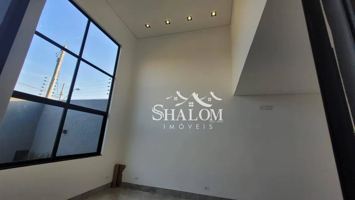 Casa com 3 quartos à venda, 200m2 em Maringa - PR - imagem 8 Foto 8 de Casa com 3 quartos à venda, 200m2 em Maringa - PR