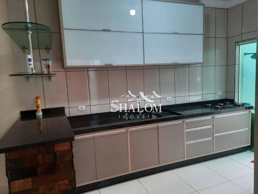 Casa com 3 quartos à venda, 150m2 em Parque Residencial Eldorado, Maringa - PR - imagem 6 Foto 6 de Casa com 3 quartos à venda, 150m2 em Parque Residencial Eldorado, Maringa - PR